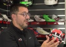 Unboxing y Review Charles Leclerc Mini Helmet 2019 – Monza – Edición Limitada